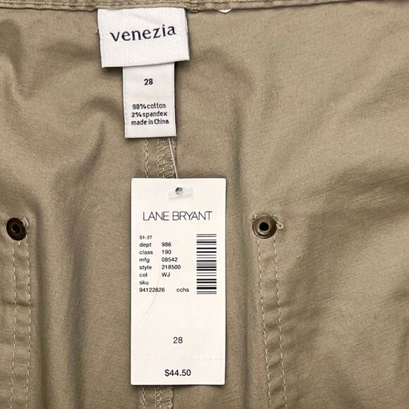 Lane Bryant Venezia Capris 28 Khaki Soft Twill Comfort Fit Weekend Ready Pants - Picture 8 of 10